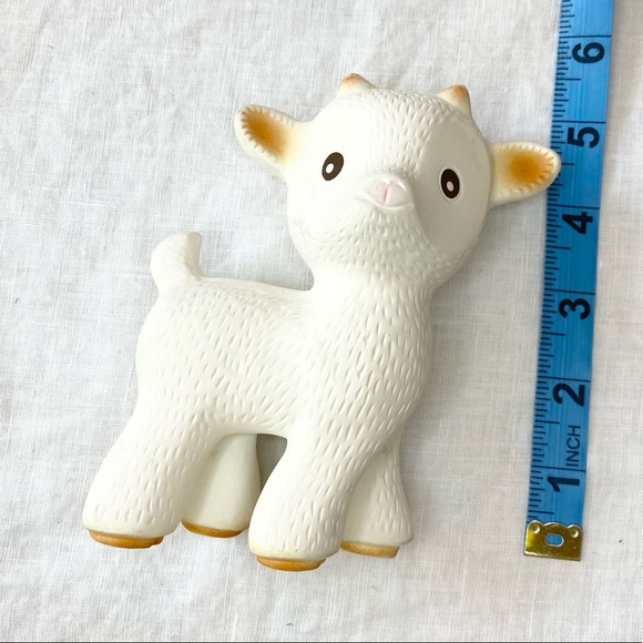 CaaOcho Sola the Goat Baby Natural Rubber Teether - Picture 3 of 10